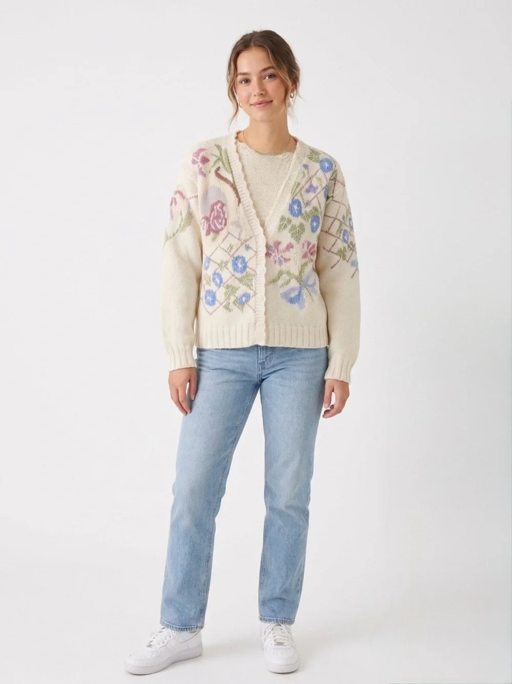 Vintage Hand Knit Floral Cottagecore Cardigan Cream Embroidered Sweater